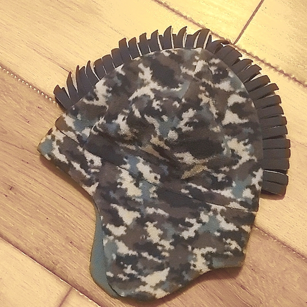 Boys Blue Camo Mohawk Style Rad Toque Beanie Winter Hat